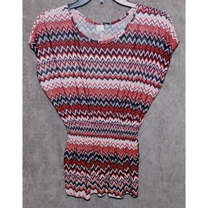 Shui Si Qing red and white blouse